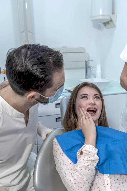 Best Emergency Dentist for Lost Fillings or Crowns in Live Oak, TX